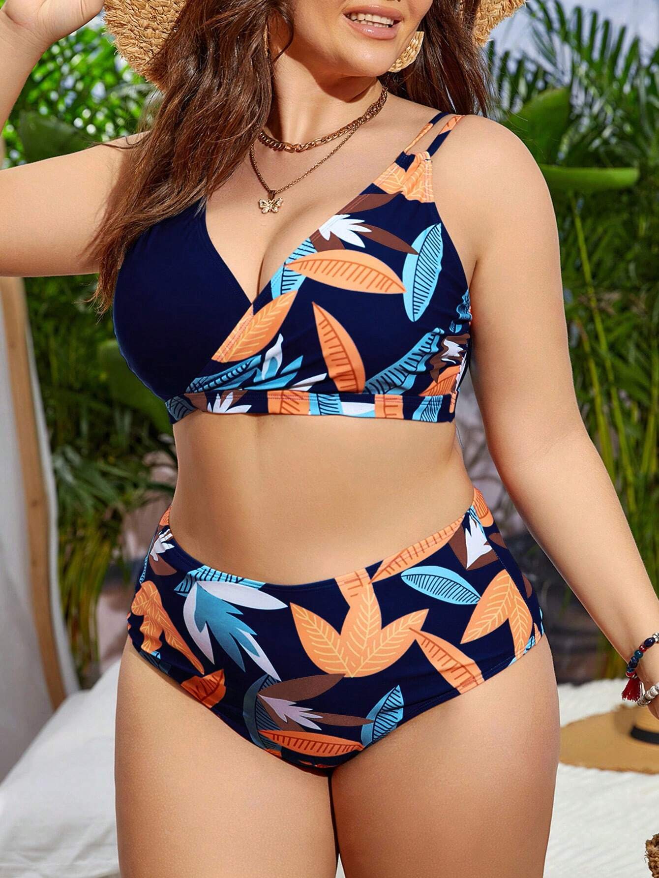 Bíquini Plus Size Tropical Bia