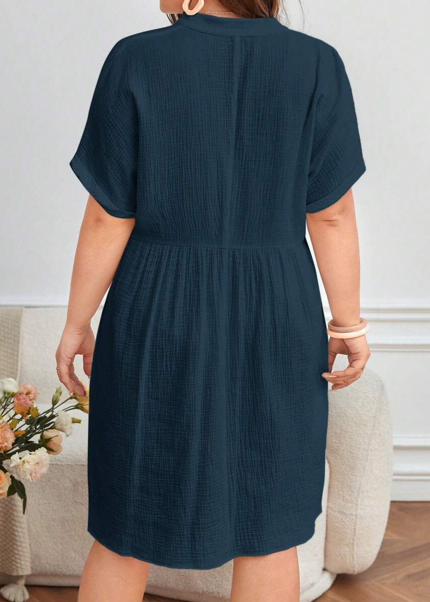 Vestido Plus Size Midi Manga Morcego com Decote em V Priscíla Navy Blue