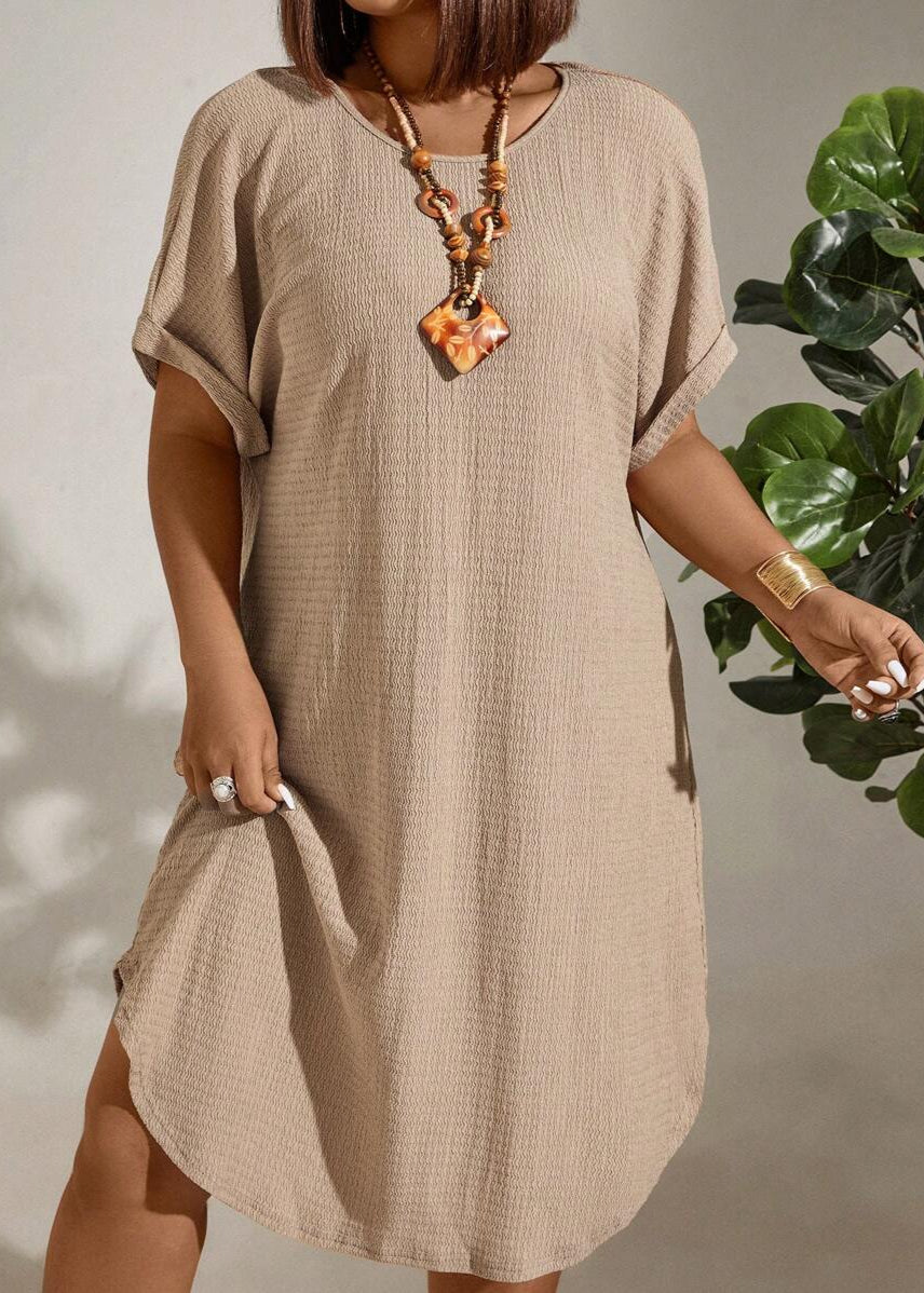 Vestido Plus Size Longo Bodycon com Manga Morcego Julia Nude