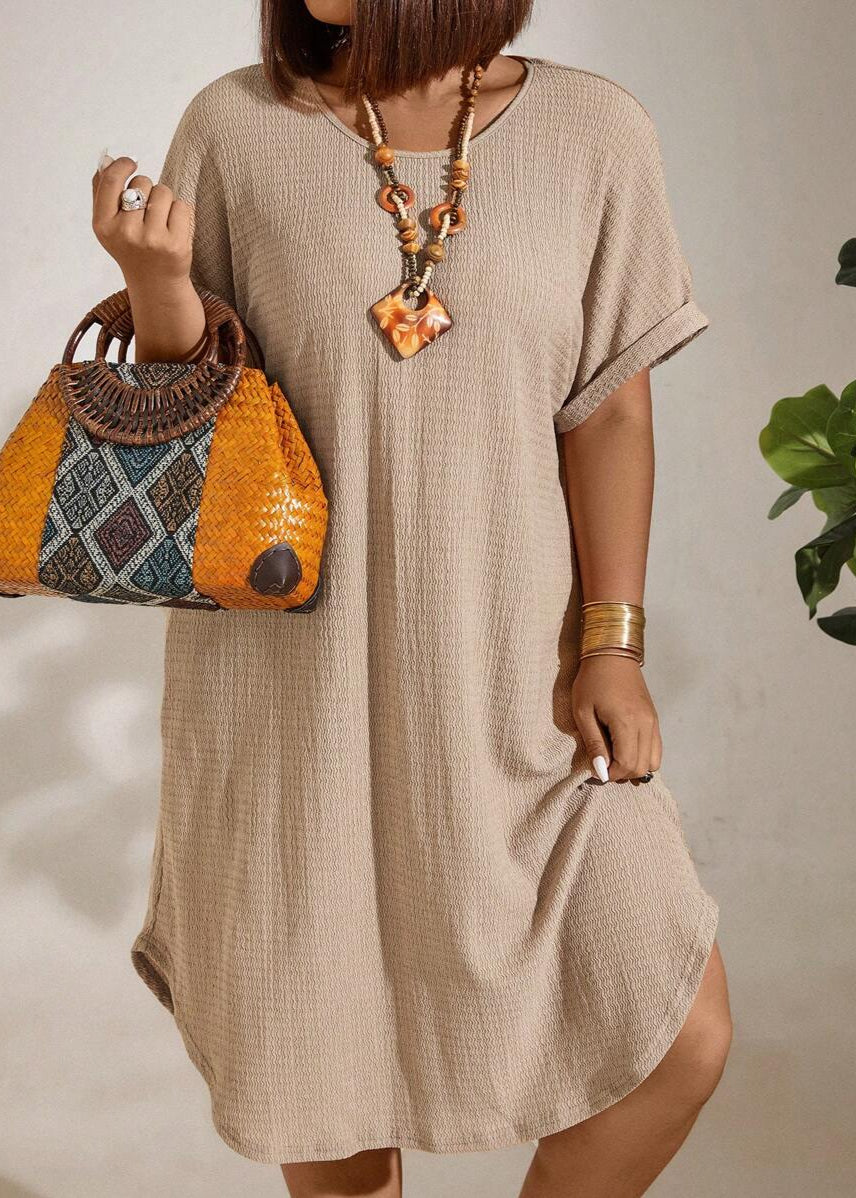 Vestido Plus Size Longo Bodycon com Manga Morcego Julia Nude