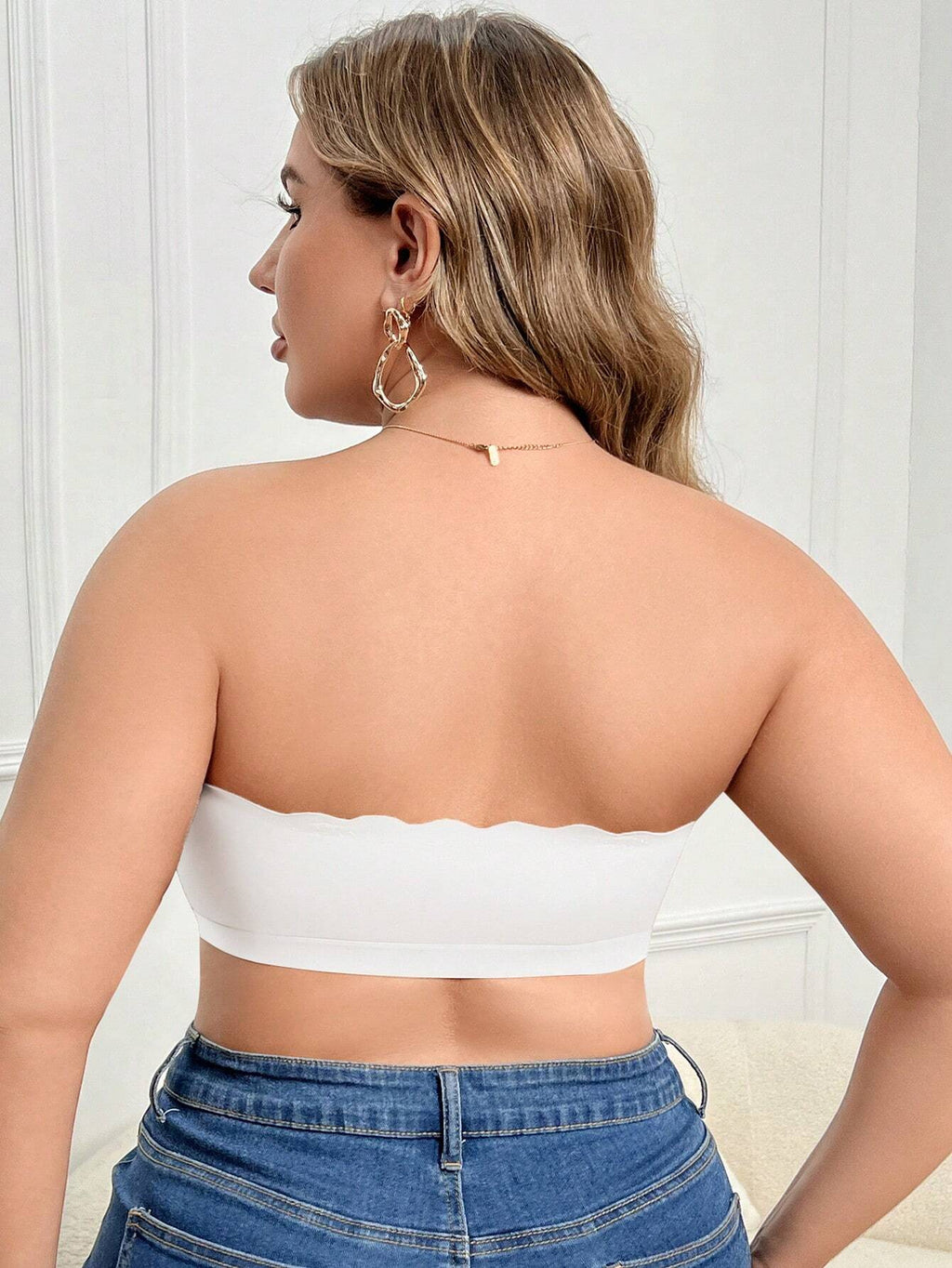 Sutiã Plus Size Tomara que Caia Tubular com Fecho Frontal sem Fios Branco