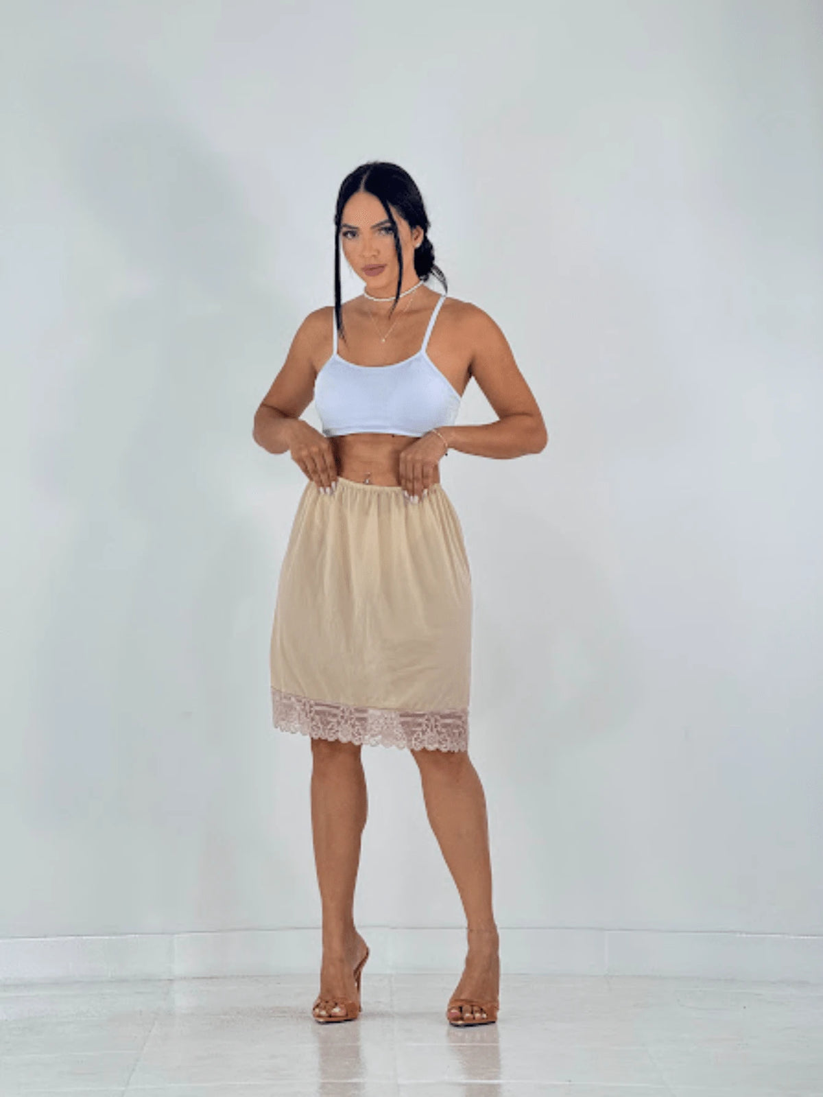 Anagua de Vestido Renda (Compre 1 e Leve 2)
