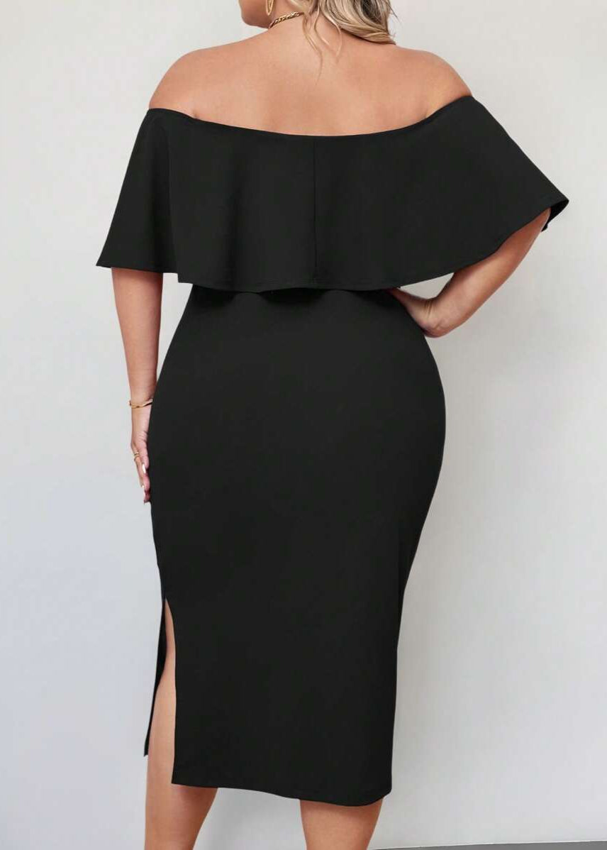 Vestido Plus Size Longo Preto de Babados Val Black