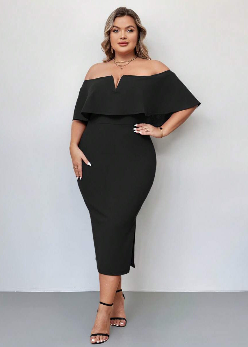 Vestido Plus Size Longo Preto de Babados Val Black