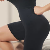 Short de Compressão Feminino Cintura Alta com 4 Barbatanas Slim Preto