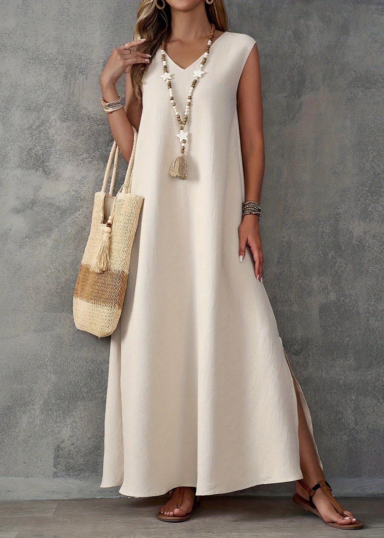 Vestido Longo Elegante sem Manga Lisa Nude